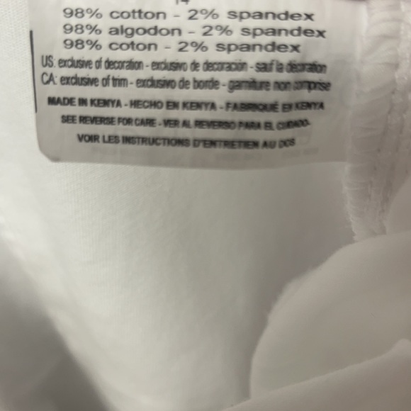 Brand new Woman’s Gloria Vanderbilt jeans. - Picture 15 of 16